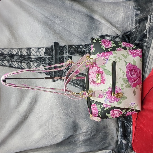 【Betsey Johnson】Bow Down Clutch Pink Flower BOW DOWN high-quality CLUTCH PINK FLOWER Bow